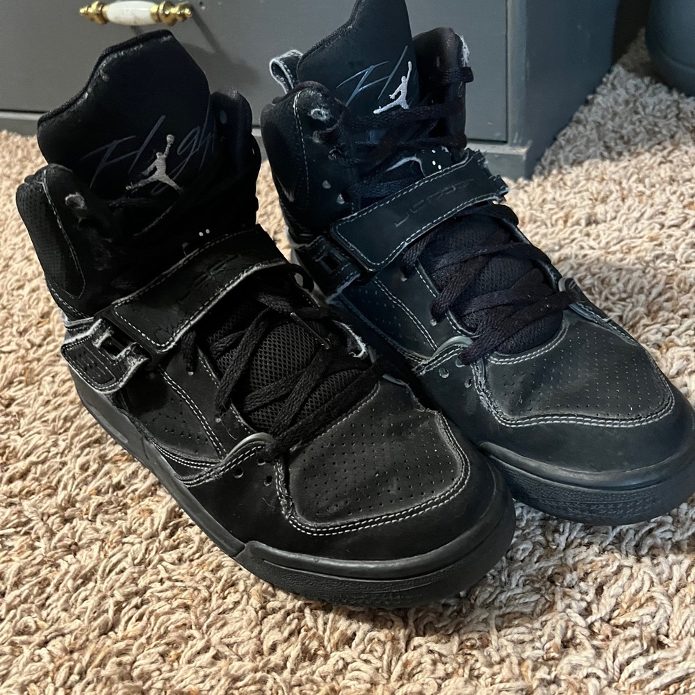 Nike Air Jordan youth size 7